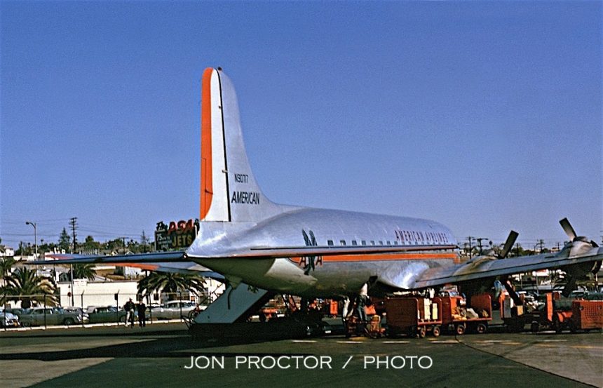 DC-6 N90717 SAN 11:17:62