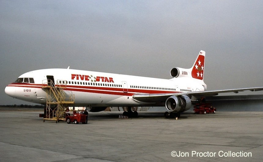 One of the two TWA L-1011s to wear Five Star markings is seen at Los Angles in November 1984. The simple livery modification allowed easy changeovers between the two operators. 